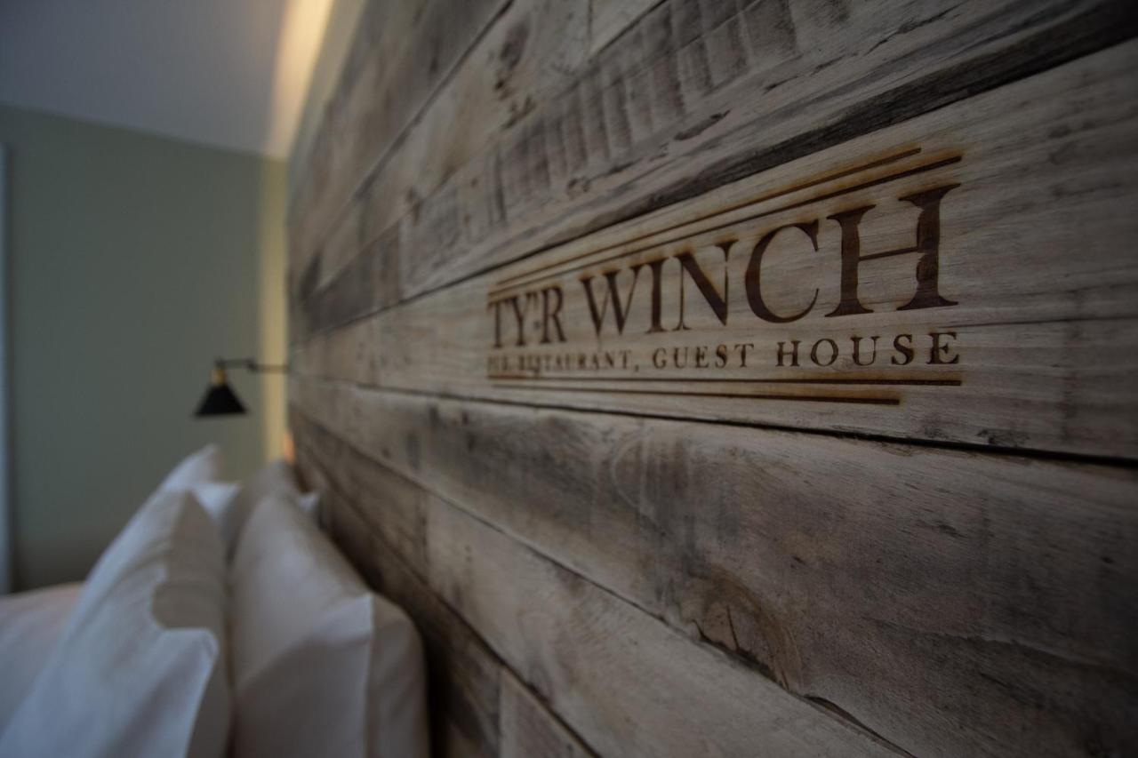 Tyr Winch Hotel Cardiff Exterior foto