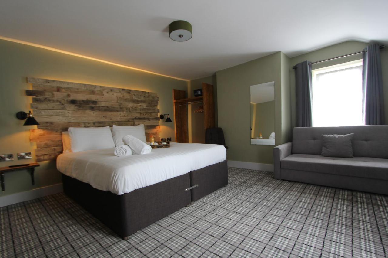 Tyr Winch Hotel Cardiff Exterior foto