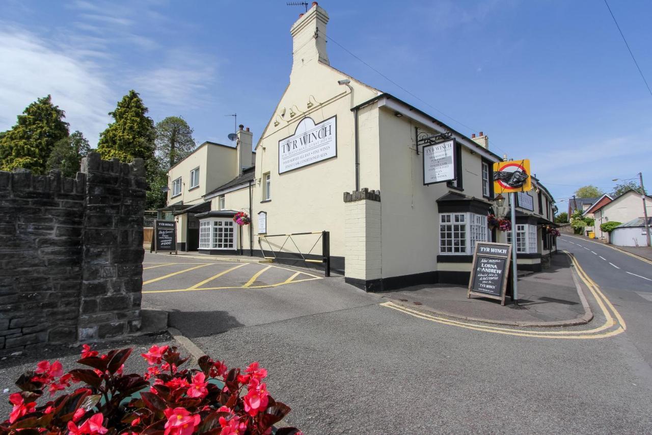 Tyr Winch Hotel Cardiff Exterior foto